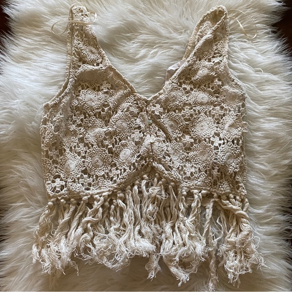Zara Tops - Zara Cream Crochet Floral Tank Top Size Medium